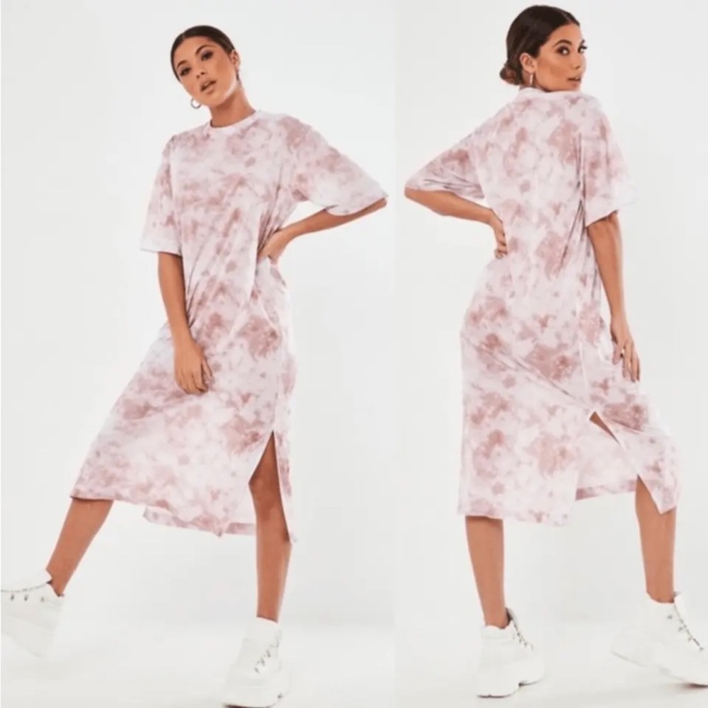 Missguided T-Shirt Midi Dress In Pink Tie-Dye